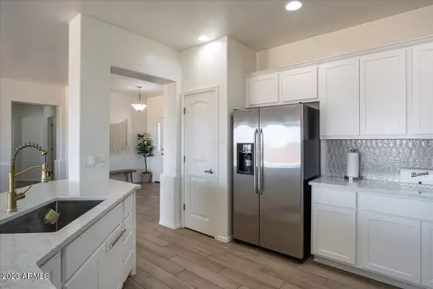 6771 E Vaquero Cir, Hereford, AZ 85615 photo 11