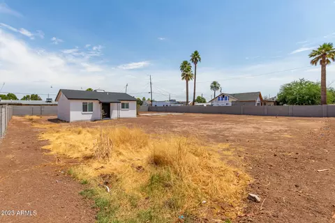 3728 E Polk St, Phoenix, AZ 85008 photo 9