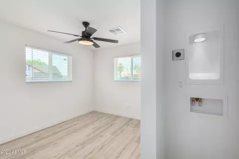3728 E Polk St, Phoenix, AZ 85008 photo 8