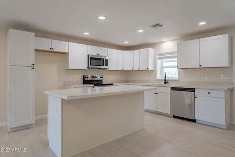 5045 N Cactus Rd, Apache Junction, AZ 85119 photo 18