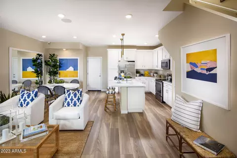 4548 S Renaissance Dr #102, Gilbert, AZ 85297