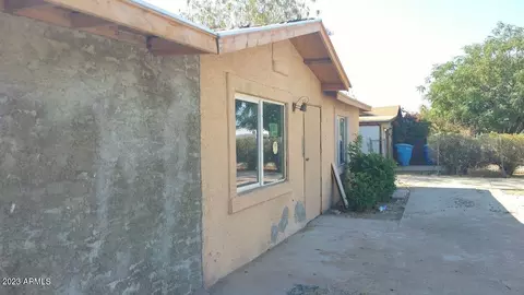 6 S 30th Dr, Phoenix, AZ 85009 photo 3