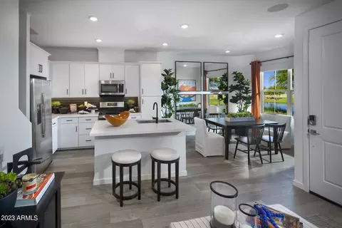 4570 S Renaissance Dr #105, Gilbert, AZ 85297