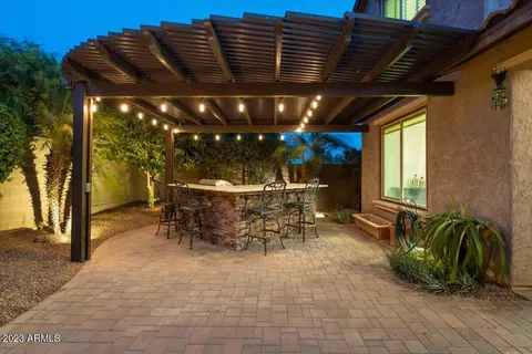 3620 E Abraham Ln, Phoenix, AZ 85050 photo 4