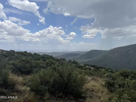 2 E Hawk Mountain Trl #-, Mayer, AZ 86333 photo 6