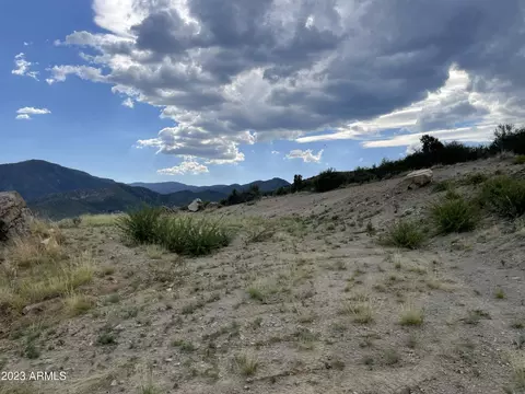 3 Hawk Mountain Trl #-, Mayer, AZ 86333