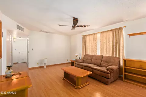 338 E La Mirada Dr, Phoenix, AZ 85042 photo 6