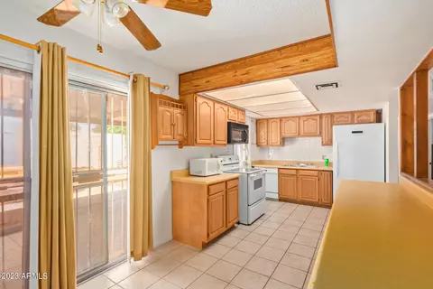 338 E La Mirada Dr, Phoenix, AZ 85042 photo 12