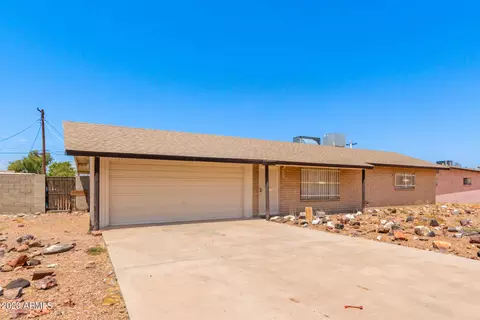 338 E La Mirada Dr, Phoenix, AZ 85042 photo 3