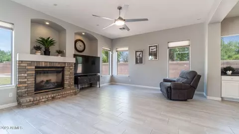 554 E Joseph Way, Gilbert, AZ 85295 photo 10