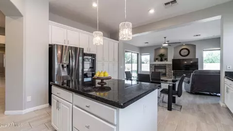 554 E Joseph Way, Gilbert, AZ 85295 photo 7