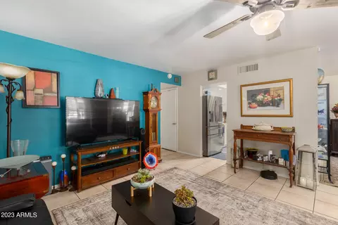 5251 N 18th Dr, Phoenix, AZ 85015 photo 4