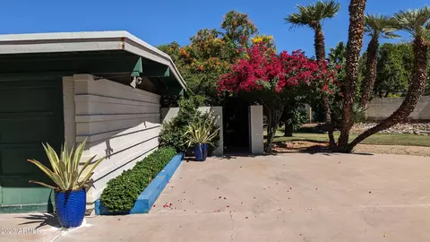 4202 N 55th Pl, Phoenix, AZ 85018 photo 3