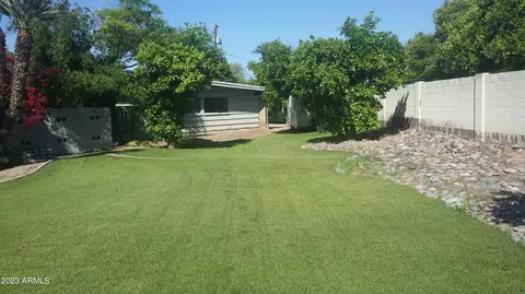 4202 N 55th Pl, Phoenix, AZ 85018 photo 5