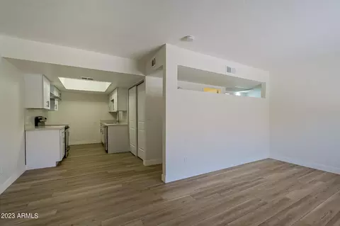 10209 N 8th Ave #4, Phoenix, AZ 85021 photo 4