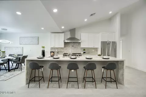 Kitchen - 2508 E Montecito Ave, Phoenix, AZ 85016 photo 3 of 6