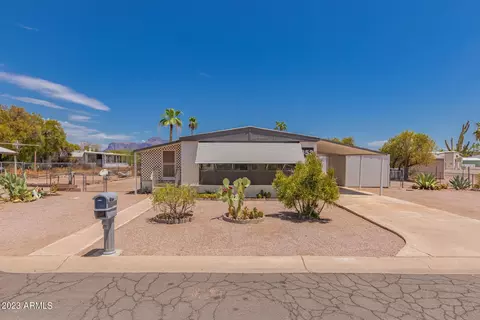 353 S Silver Dr, Apache Junction, AZ 85120