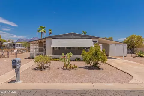 353 S Silver Dr, Apache Junction, AZ 85120 photo 2