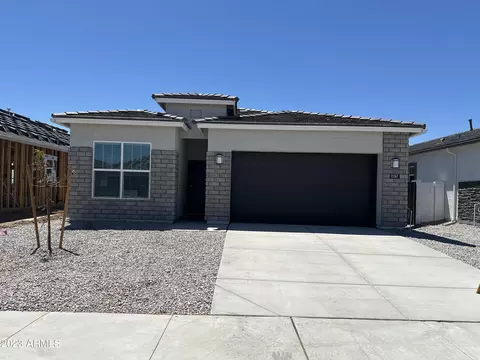 15567 W Smoketree Dr, Surprise, AZ 85387