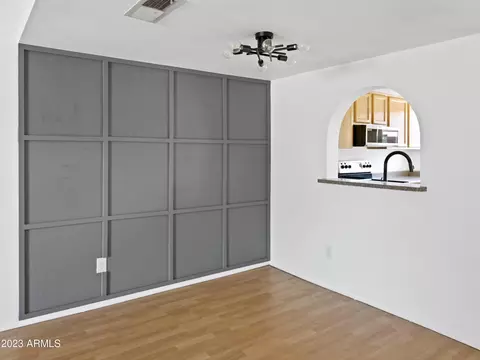 1333 S Mitchell Dr, Tempe, AZ 85281 photo 5