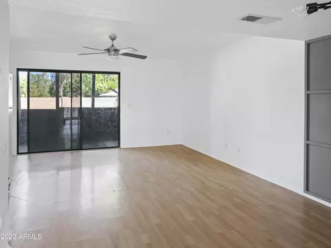 1333 S Mitchell Dr, Tempe, AZ 85281
