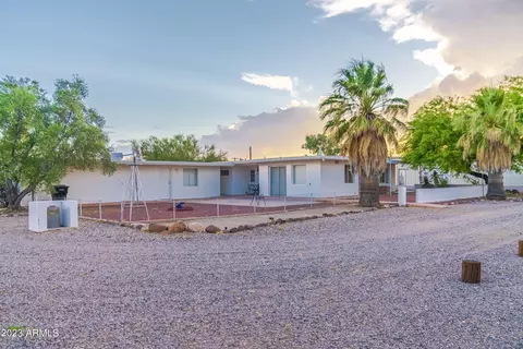 18750 W Moonlight Mesa Rd, Wickenburg, AZ 85390