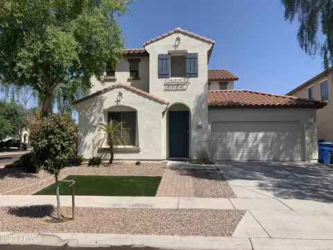 3744 E Sebastian Ln, Gilbert, AZ 85297 photo 2
