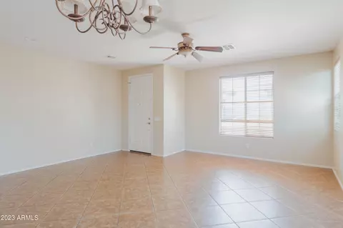 3744 E Sebastian Ln, Gilbert, AZ 85297 photo 7
