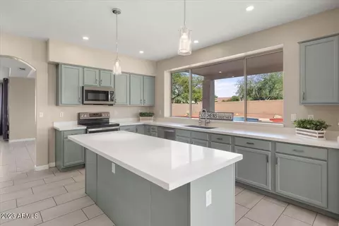 22011 N 43rd Pl, Phoenix, AZ 85050 photo 12