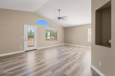 22011 N 43rd Pl, Phoenix, AZ 85050 photo 22