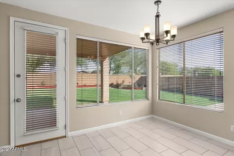 22011 N 43rd Pl, Phoenix, AZ 85050 photo 13