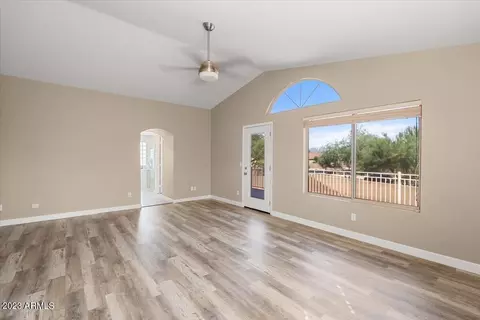 22011 N 43rd Pl, Phoenix, AZ 85050 photo 24