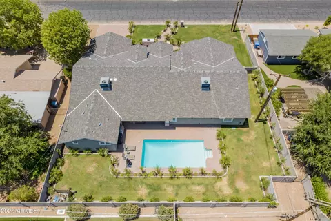 3443 N 50th Pl, Phoenix, AZ 85018 photo 16