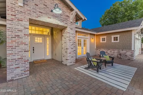 3443 N 50th Pl, Phoenix, AZ 85018 photo 12