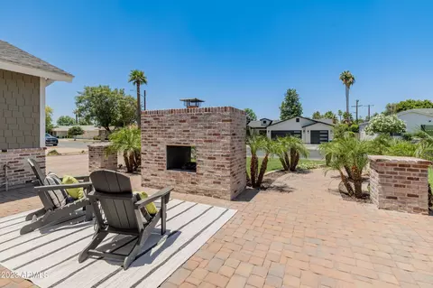 3443 N 50th Pl, Phoenix, AZ 85018 photo 9