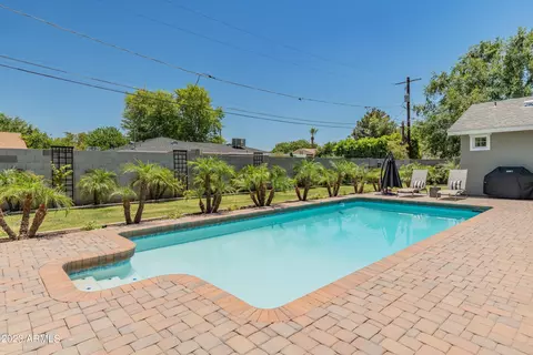 3443 N 50th Pl, Phoenix, AZ 85018 photo 19