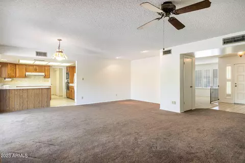 14029 N 39th Dr, Phoenix, AZ 85053 photo 12