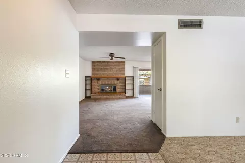 14029 N 39th Dr, Phoenix, AZ 85053 photo 7