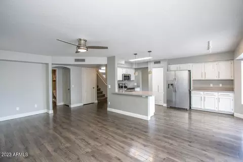 4434 E Bannock St, Phoenix, AZ 85044 photo 4