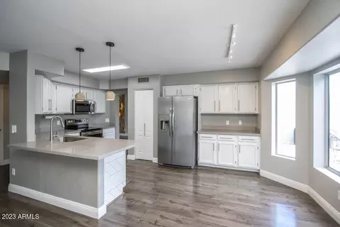 4434 E Bannock St, Phoenix, AZ 85044 photo 3