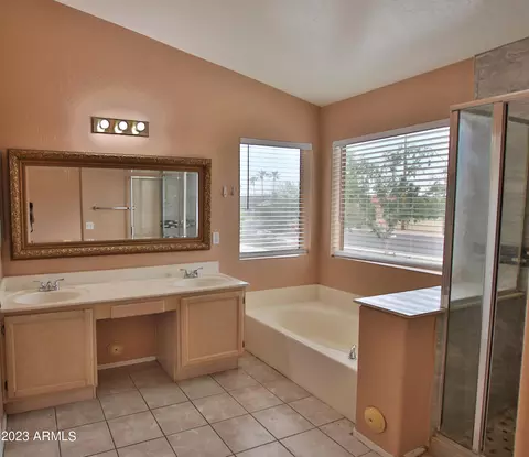 632 S Saddle St, Gilbert, AZ 85233 photo 9
