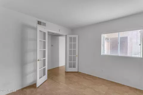 724 E Oxford Dr, Tempe, AZ 85283 photo 20