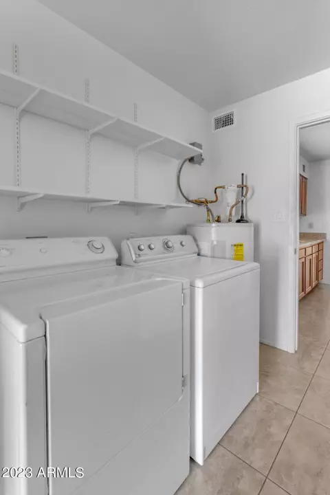 724 E Oxford Dr, Tempe, AZ 85283 photo 5