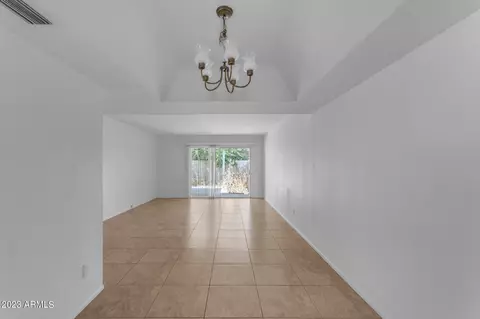 724 E Oxford Dr, Tempe, AZ 85283 photo 11