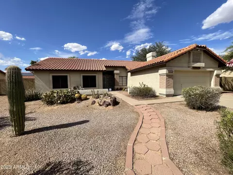 1014 E Knight Ln, Tempe, AZ 85284 photo 3