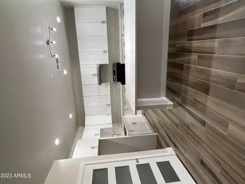 812 Euclid Ave, Phoenix, AZ 85042 photo 13