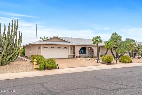 19820 N 99th Dr, Sun City, AZ 85373