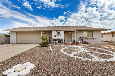 11821 N Capri Dr, Sun City, AZ 85351