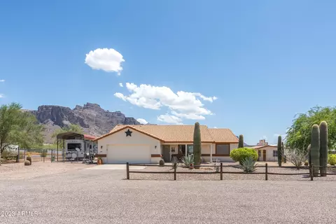 4939 E Greasewood St, Apache Junction, AZ 85119 photo 6
