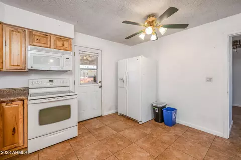 10502 E Boulder Dr, Apache Junction, AZ 85120 photo 4